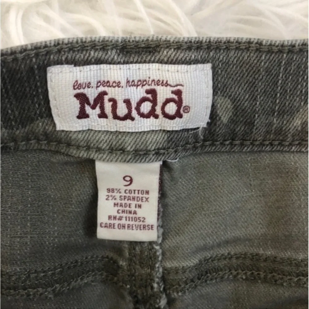 Mudd Camouflage Mini 3 Button Shorts